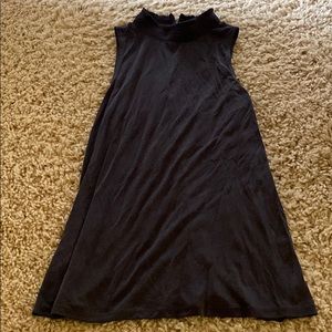 Turtle neck tank top